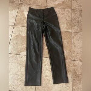 Aritzia Wilfred faux leather pant size 8 long